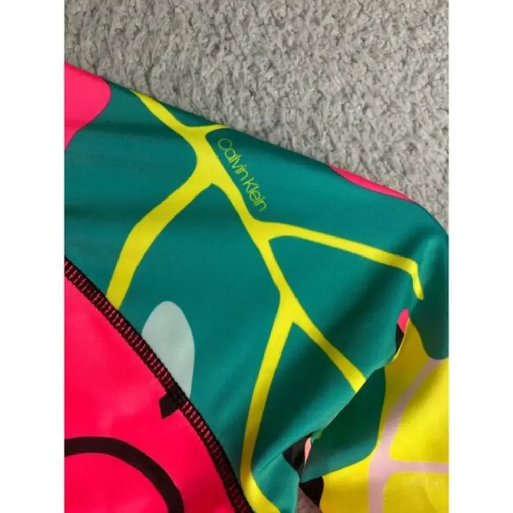 Calvin Klein Girls Rash Guard Swim Top S Pink Long Sleeve UV Protection 7 Beach